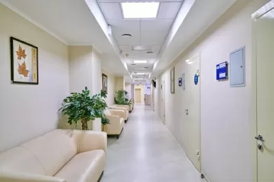 Клиника СМТ (Поликлинический комплекс)