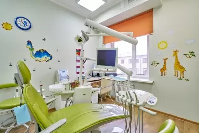 Клиника СМТ (Поликлинический комплекс)