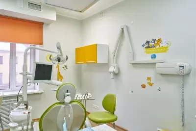 Клиника СМТ (Поликлинический комплекс)