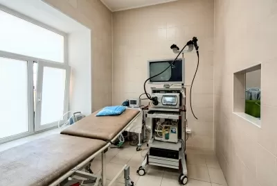 Клиника СМТ (Поликлинический комплекс)