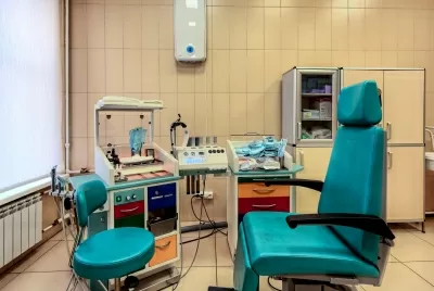 Клиника СМТ (Поликлинический комплекс)