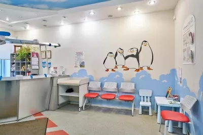 Клиника СМТ (Поликлинический комплекс)