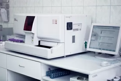 Клиника СМТ (Поликлинический комплекс)