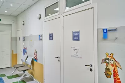 Клиника СМТ (Поликлинический комплекс)