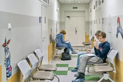 Клиника СМТ (Поликлинический комплекс)