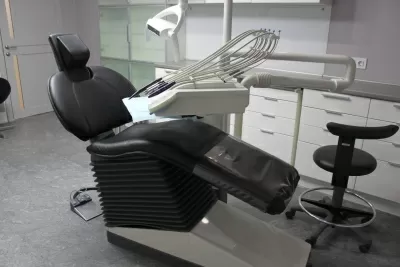 Аксиома Дентал