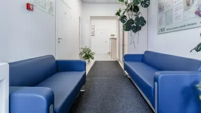 Бюджетная стоматология на проспекте Славы