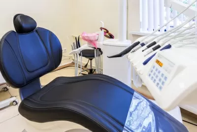 Стоматологическая клиника Белые ночи (Акси Дентал)