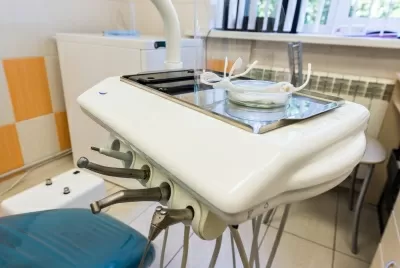 Стоматологическая клиника Белые ночи (Акси Дентал)