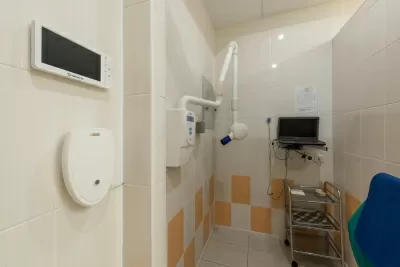 Стоматологическая клиника Белые ночи (Акси Дентал)