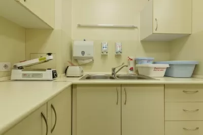 Стоматологическая клиника Белые ночи (Акси Дентал)