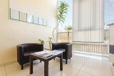 Стоматологическая клиника Улыбайся