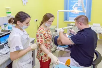 Стоматологическая клиника Улыбайся