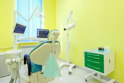 Стоматологическая клиника Улыбайся