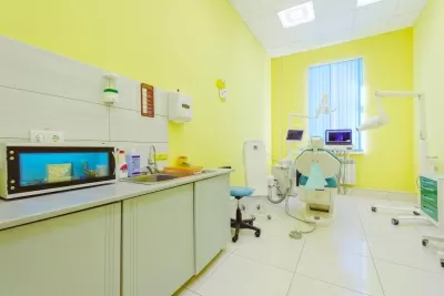 Стоматологическая клиника Улыбайся