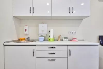 Семейная стоматология Сергея Бегларяна