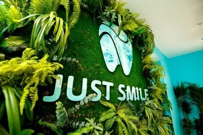 Just Smile Studio