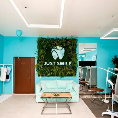Just Smile Studio