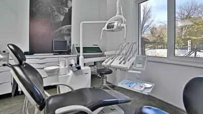 DS 32 Dental Station