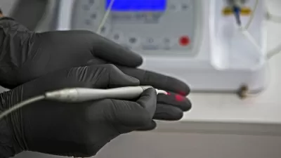 DS 32 Dental Station