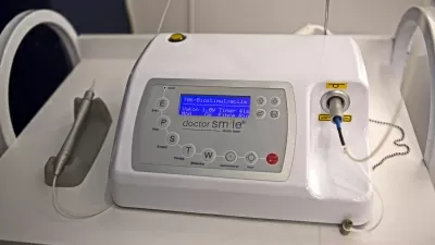 DS 32 Dental Station