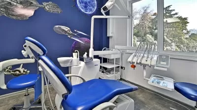 DS 32 Dental Station