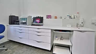 DS 32 Dental Station