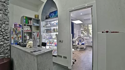 DS 32 Dental Station