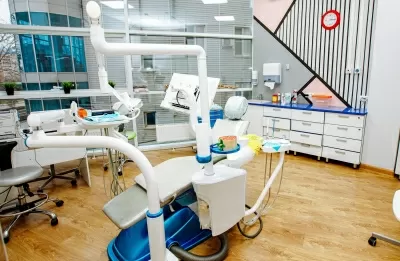 Стоматологическая клиника Семейные Традиции