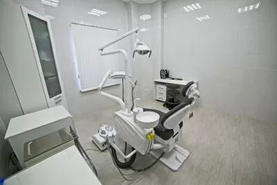 Бруали Смайл