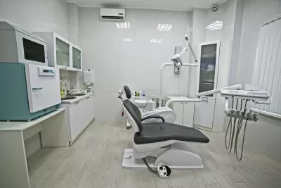 Бруали Смайл