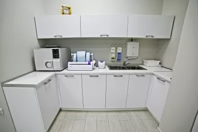 Бруали Смайл