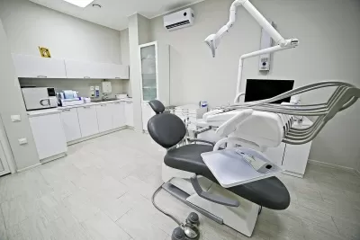 Бруали Смайл