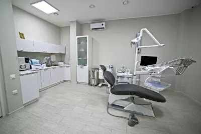 Бруали Смайл