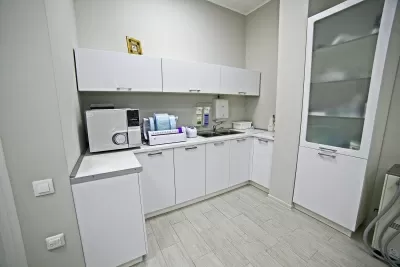 Бруали Смайл