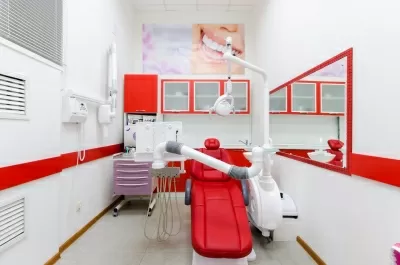 Стоматологический кабинет на улице Трофимова, 1/17