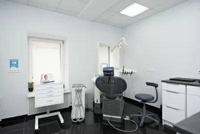 Стоматологическая клиника Елены Мокренко