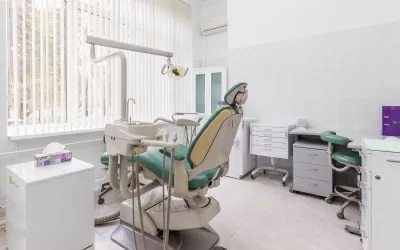 Стоматологическая клиника AM-PLAZZO