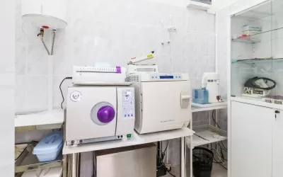 Стоматологическая клиника AM-PLAZZO