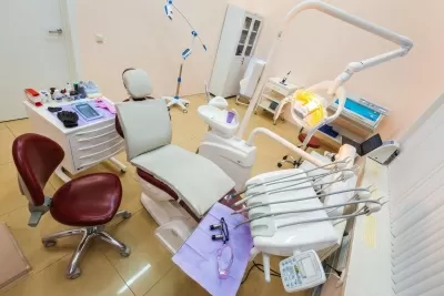 Стоматологическая клиника Адамодентал