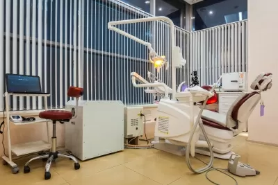 Стоматологическая клиника Адамодентал