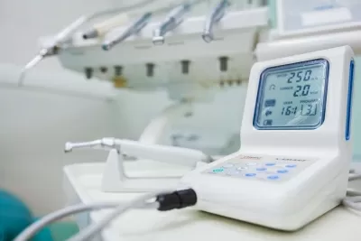 Стоматологическая клиника Адамодентал