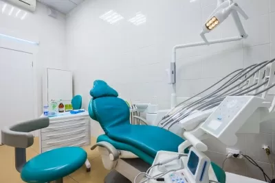 Стоматологическая клиника Адамодентал