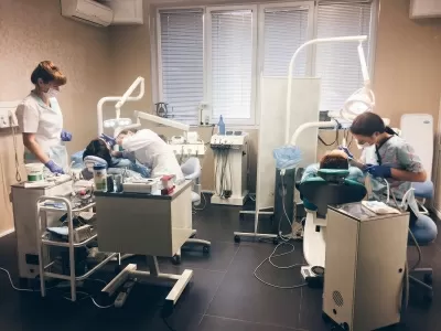 Клиника хирургической стоматологии Джаз