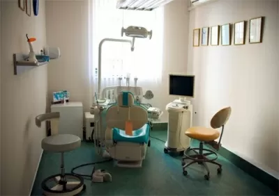 Стоматологическая клиника Корона Дентал филиал в Фестивальном микрорайоне