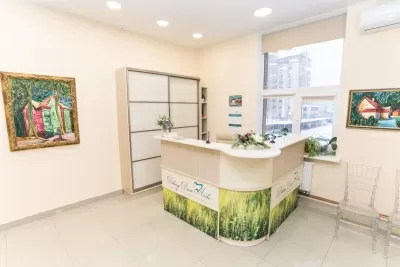 Доктор Дент-люкс