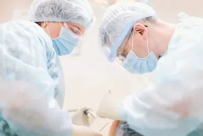 Доктор Дент-люкс