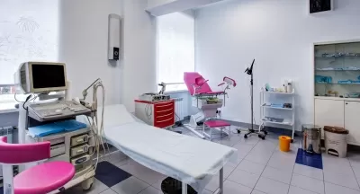 Поликлиника на улице Строителей, на метро Университет