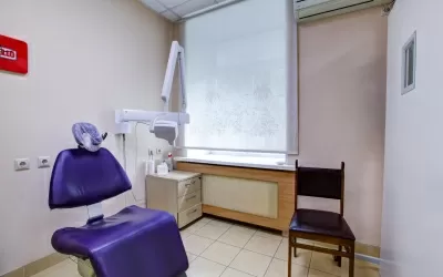 Поликлиника на улице Строителей, на метро Университет