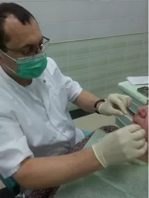 Лазарь Дент